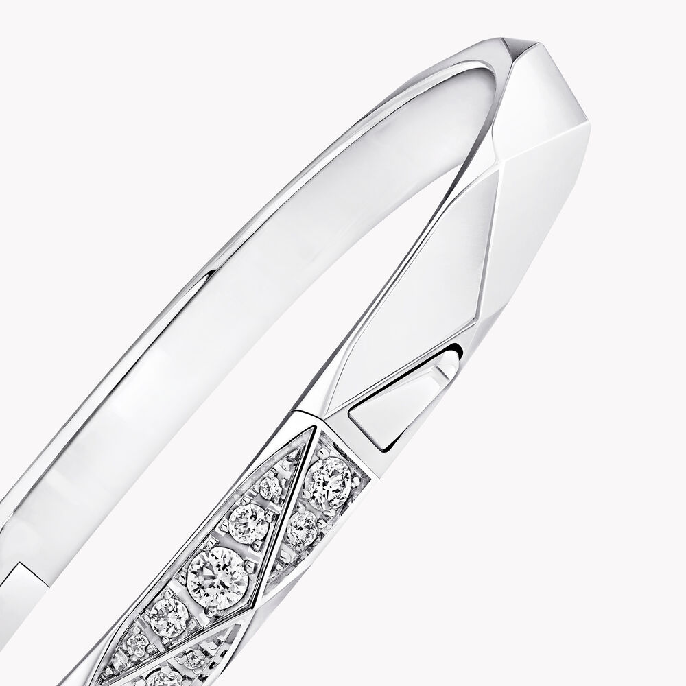 Laurence Graff Signature Pavé Diamond Bangle